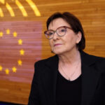 Cyberprzemoc coraz większym zagrożeniem dla dzieci. UE ogłosiła plan działania