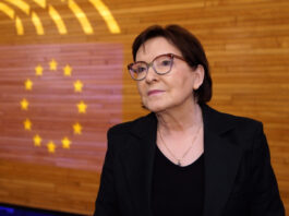 Cyberprzemoc coraz większym zagrożeniem dla dzieci. UE ogłosiła plan działania