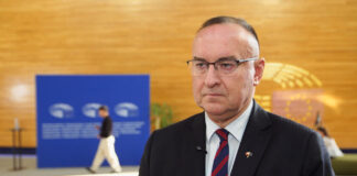 KE zapowiada nowe inicjatywy związane z bezpieczeństwem, energią i AI. Europosłowie różnią się w ocenie kierunków zmian